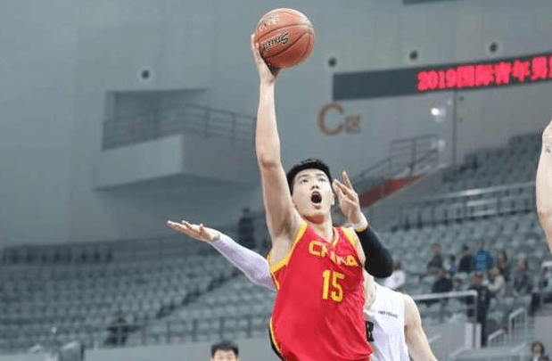 圣保利青年才俊闪耀赛场,未来之星崭露头角  圣保利青年才俊闪耀赛场,未来之星崭露头角